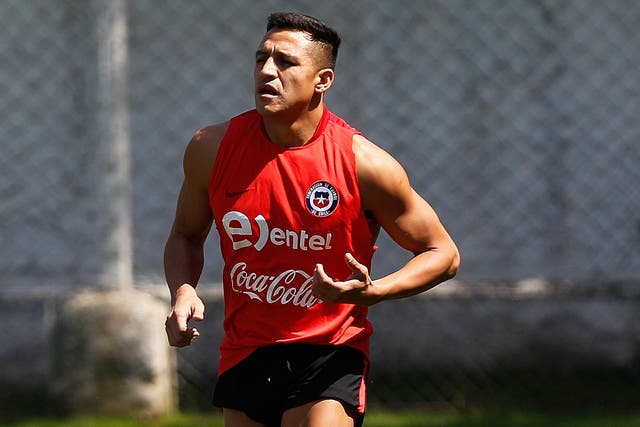 Sanchez in training with Chile earlier this week