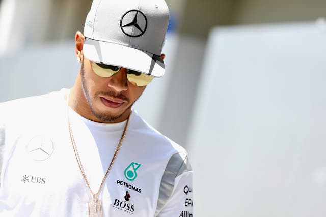 Lewis Hamilton must prevent Nico Rosberg from winning the Brazilian Grand Prix to keep the title battle alive