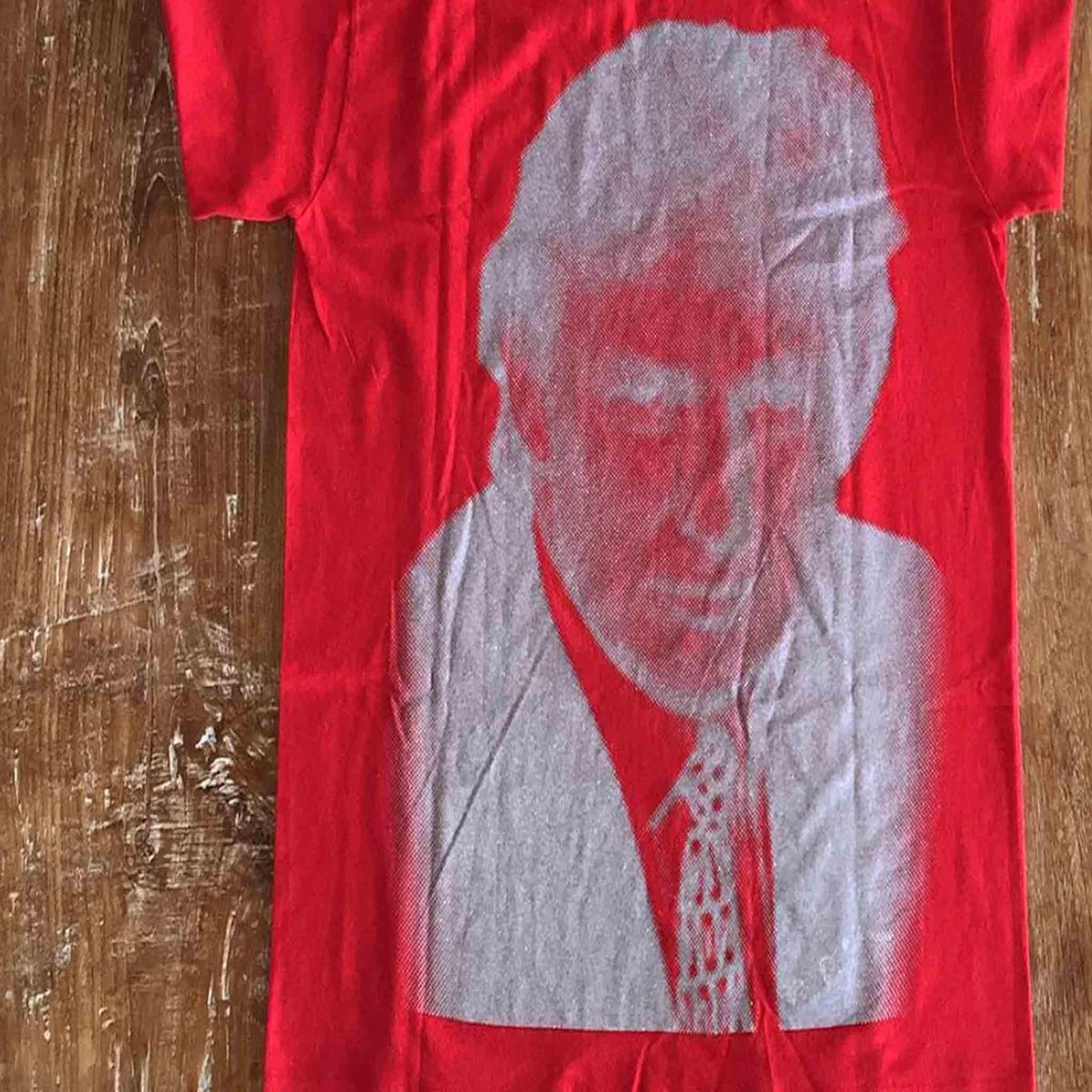 Supreme t-shirt featuring image of Donald Trump has sold for $23k, The  Independent