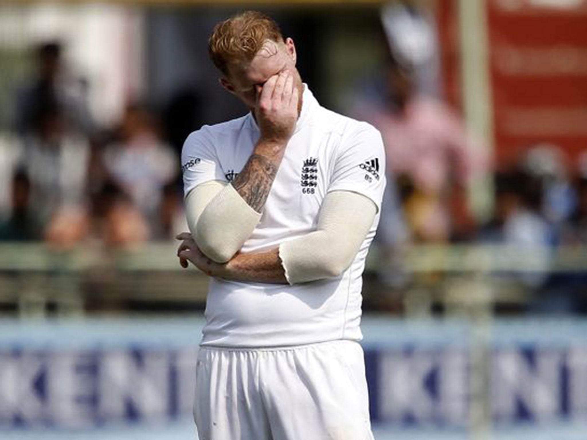 Stokes looked disgusted after Rashid dropped India captain Kohli