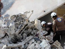 Rescuers in Aleppo 'run out of bodybags' after latest air strikes