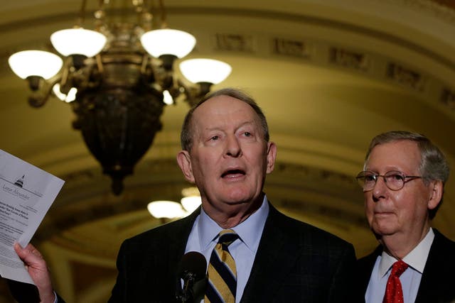Senator Lamar Alexander (R-TN) (left) and Senate Majority Leader Mitch McConnell (R-KY) (right) at a press conference