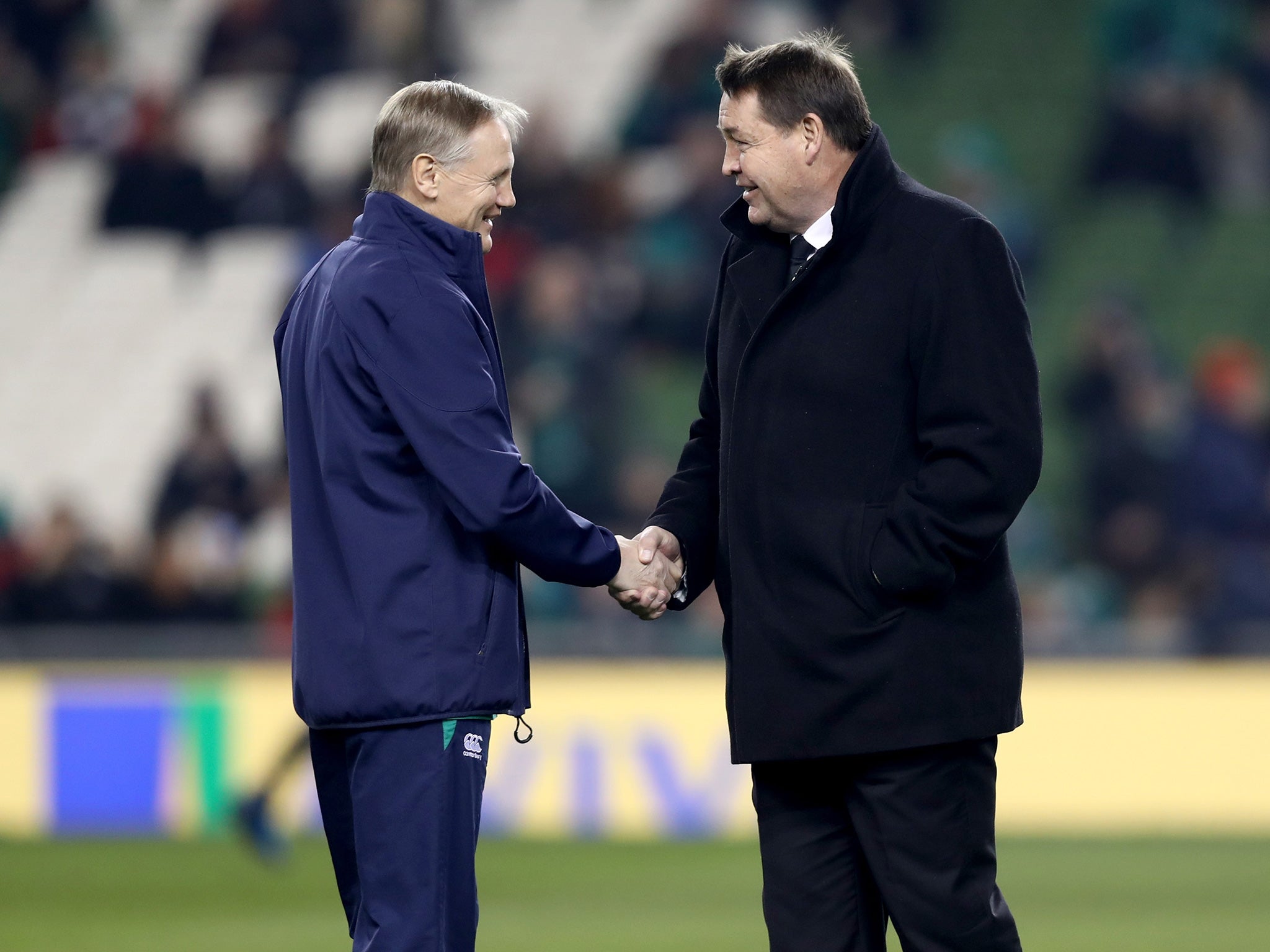 Schmidt and Hansen shake hands before the match