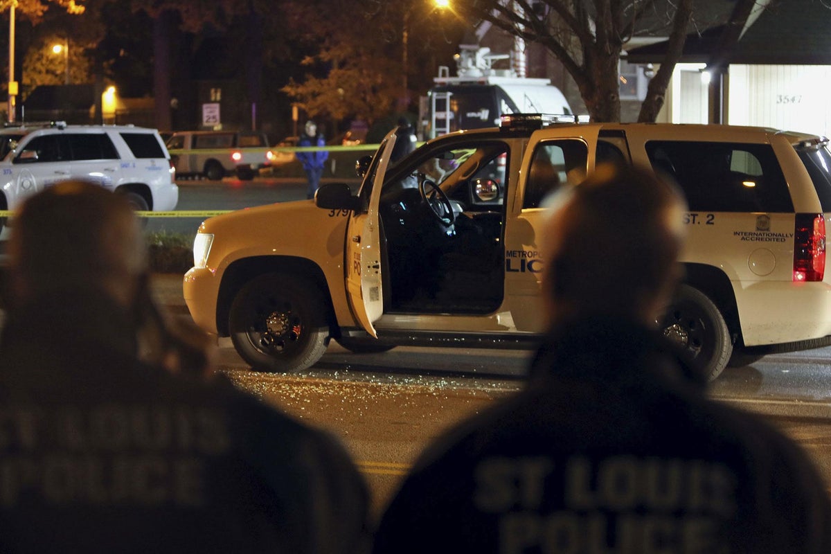 St Louis police officer shot twice in the face in 'ambush attack' | The ...