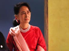 Aung San Suu Kyi says she 'could step down' as Burma leader