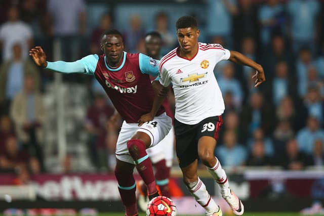 Marcus Rashford looks to get away from Pedro Obiang during Manchester United and West Ham's last encounter