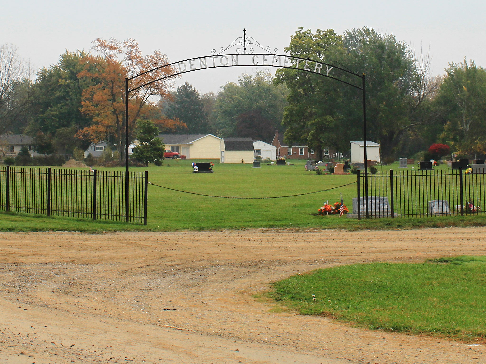 Denton Cemetery where Jane Mixer's body was found