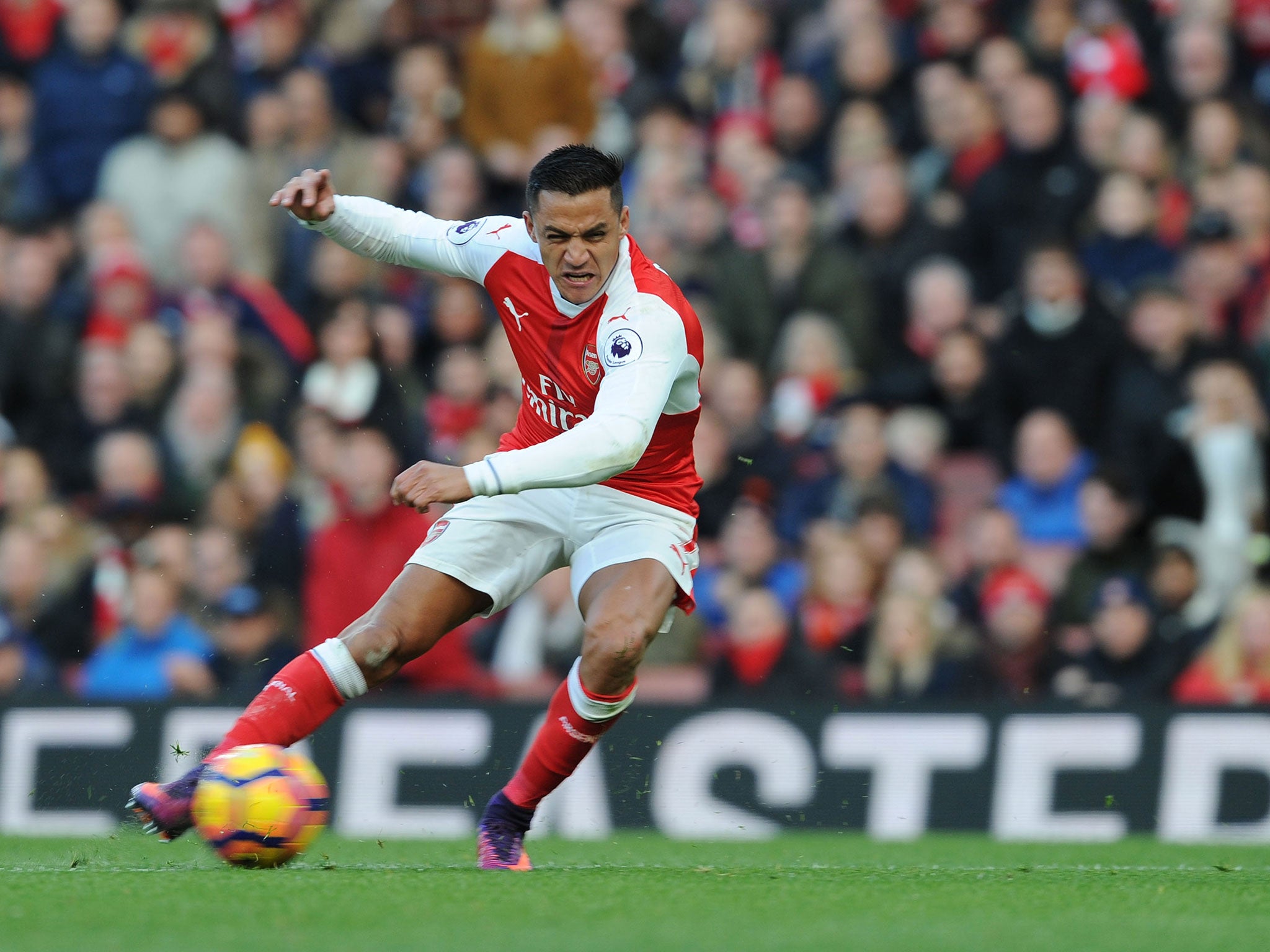 Sanchez fires home Arsenal's opening goal