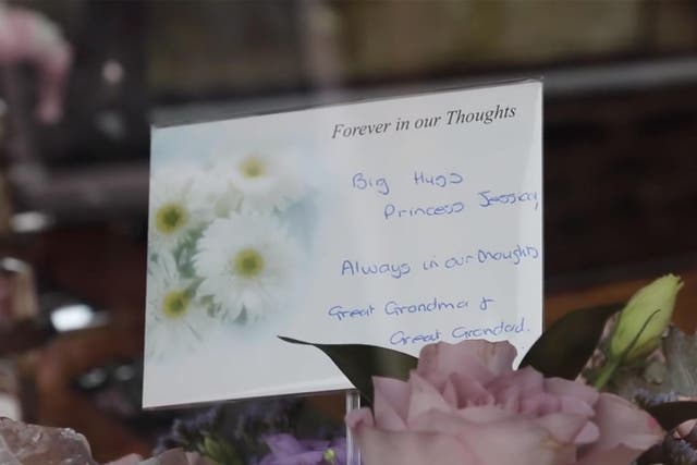 A note from Jessica's family left on her funeral flowers