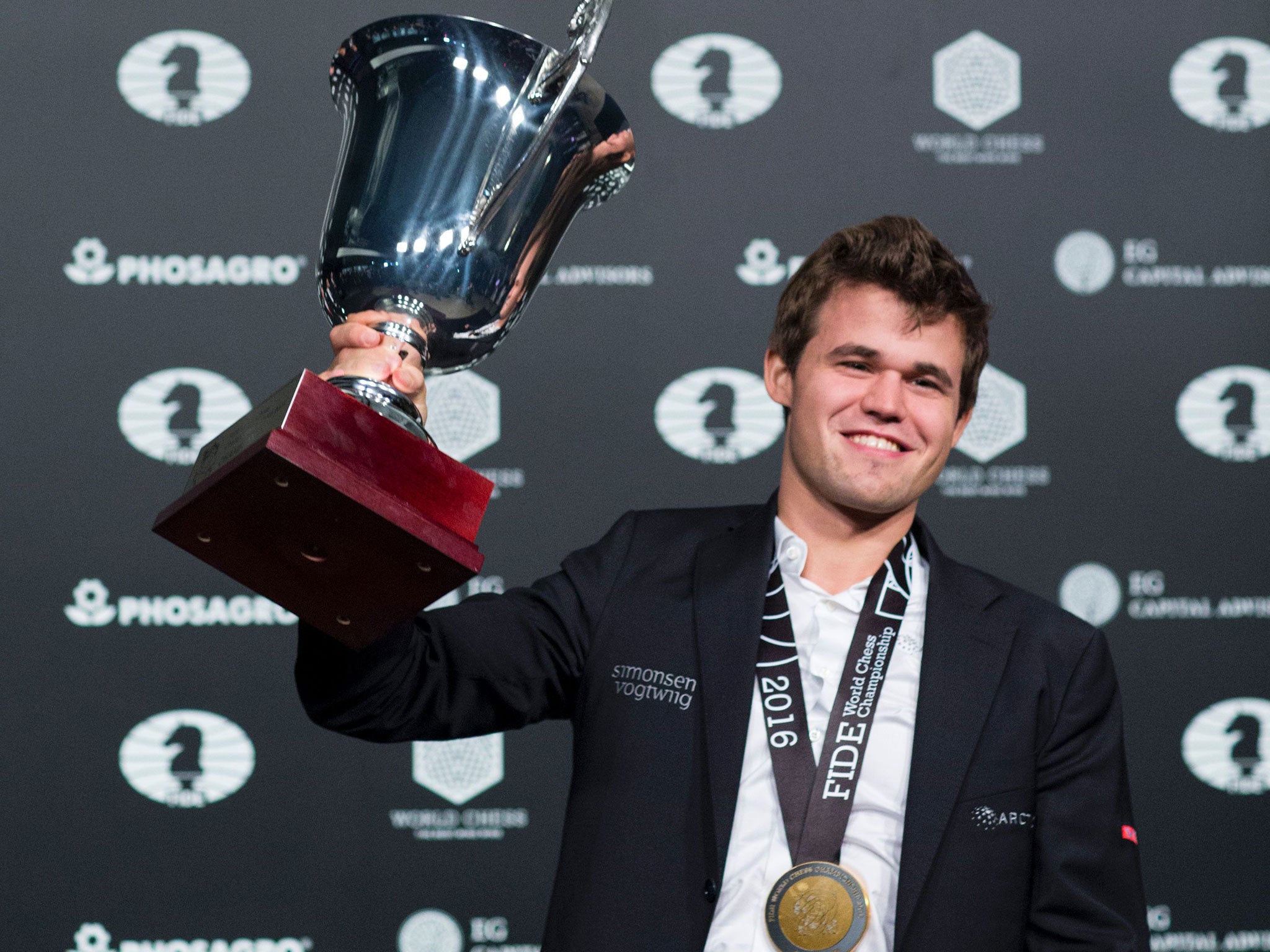 magnuscarlsen #richardrapport #chesstok #chessmasters #chessgame In