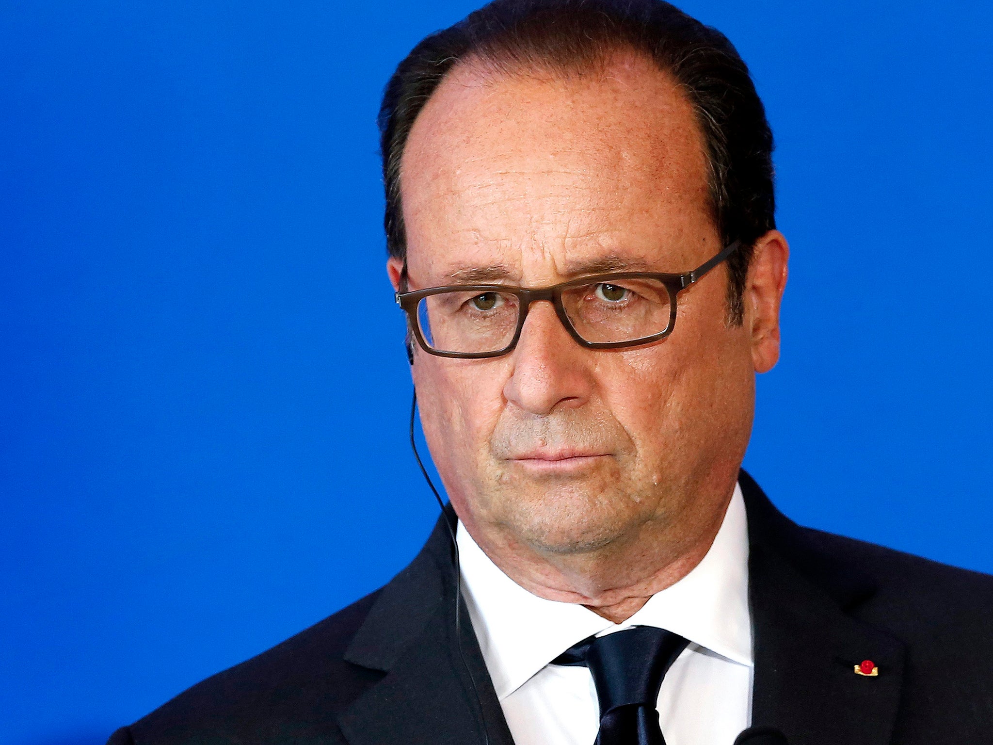 Mr Hollande says the US President is putting an 'unacceptable' strain on what Europe 'should or should not be'