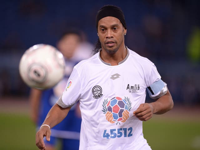 Ronaldinho is willing to come out of retirement to play for Chapecoense after their devastating plane crash