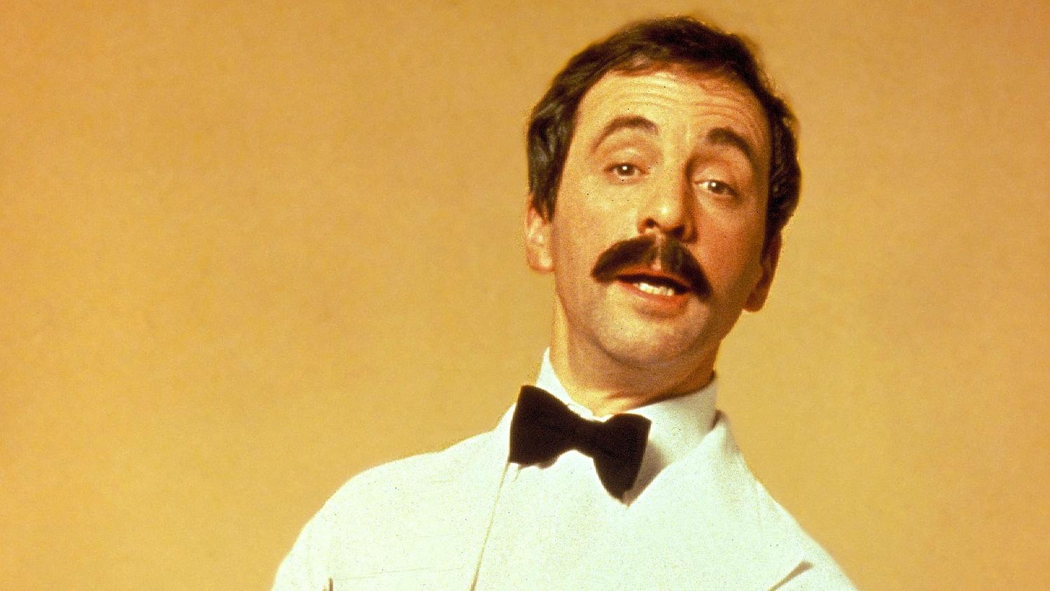 watch fawlty towers free.