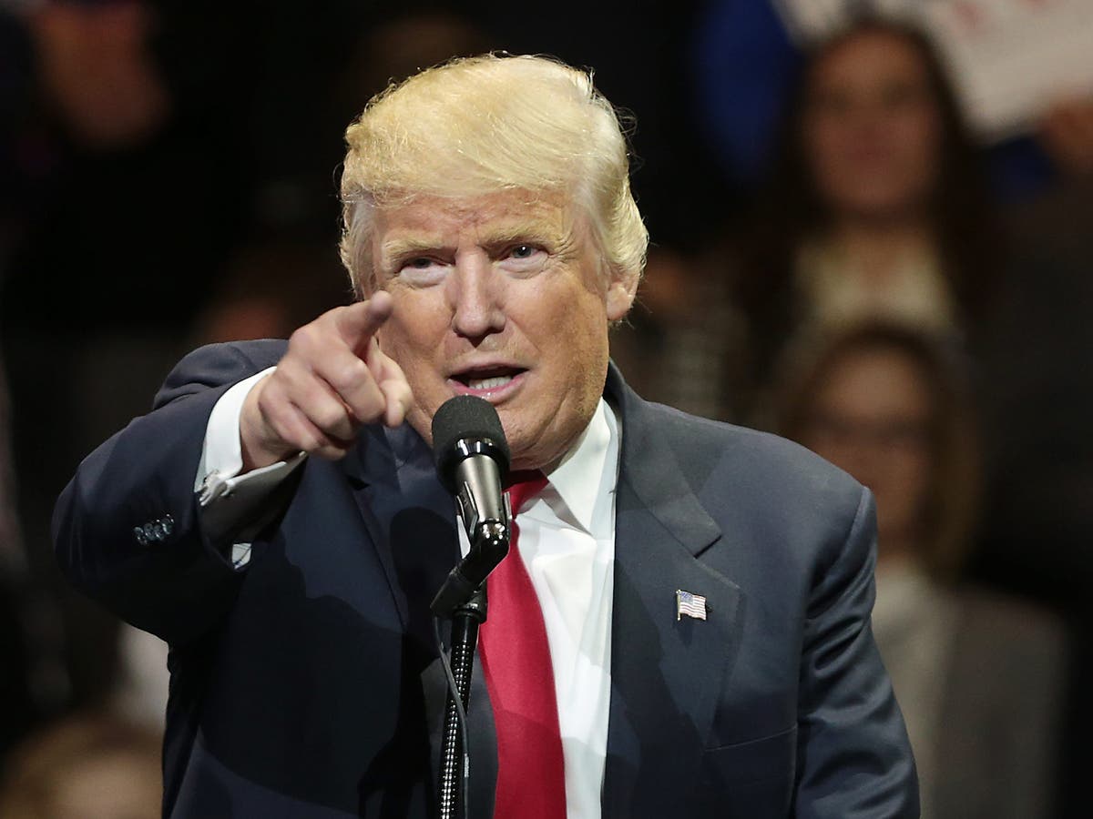 Donald Trump Supporters Still Chanting Lock Her Up During His Thank You Tour The Independent The Independent