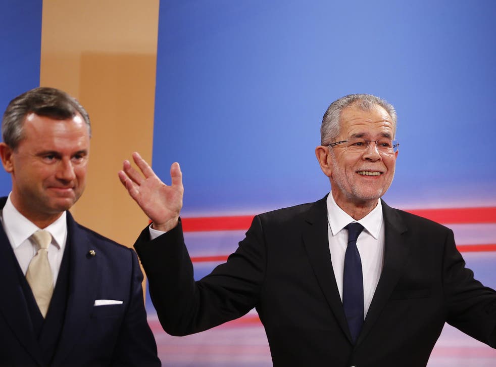 Austrian presidential candidate Alexander Van der Bellen, right, and his rival Norbert Hofer