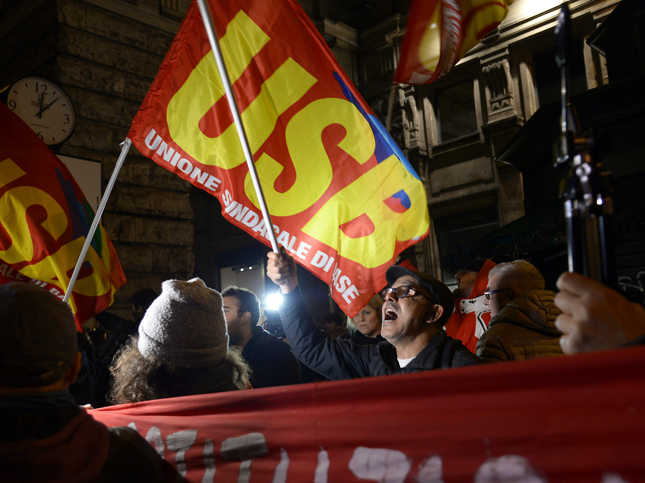 Italians rallying for the 'no' camp of the referendum in Rome Getty