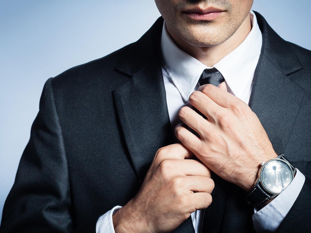 Man who hires luxury watches discovers what it's like when people think ...