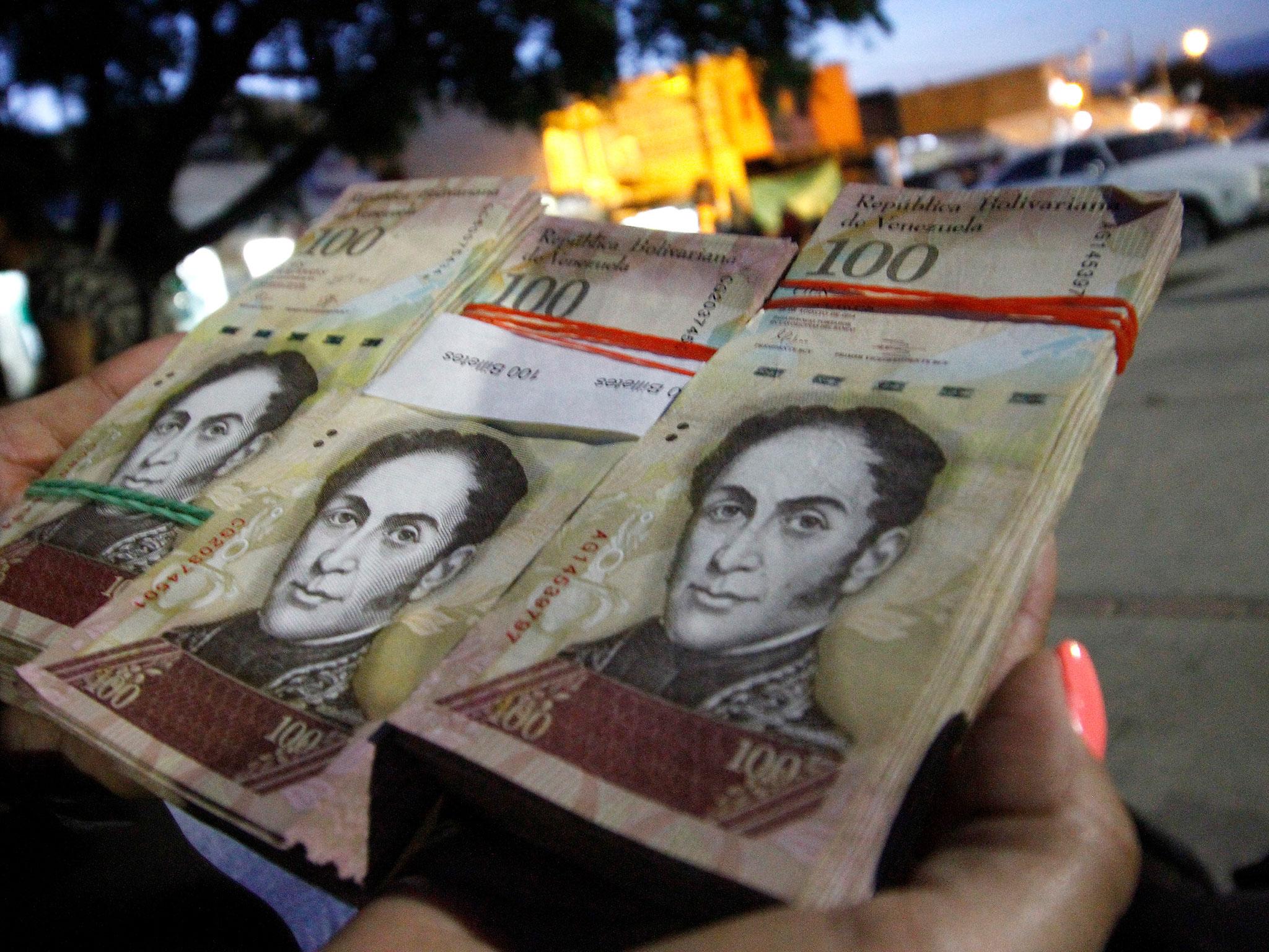 Data from the central bank showed there were more than six billion 100-bolivar notes in circulation in November