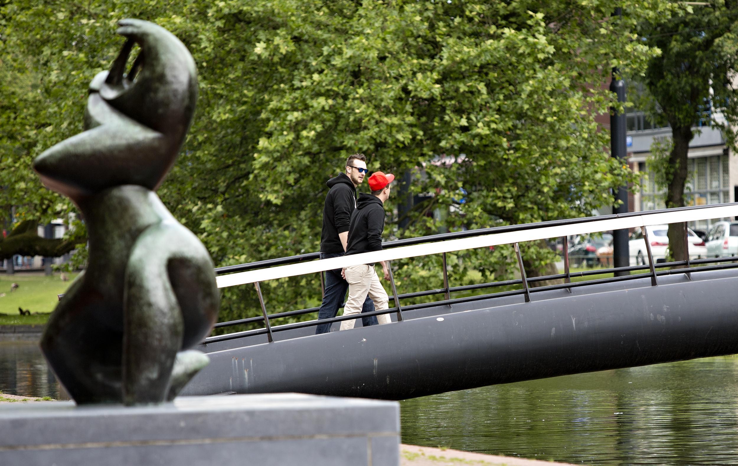 La Grande Musicienne, by Henri Laurens, on the Westersingel Sculpture Route