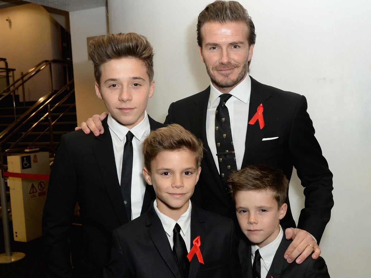 David Beckham Defends 11 Year Old Son Cruz S Christmas Single The Independent The Independent