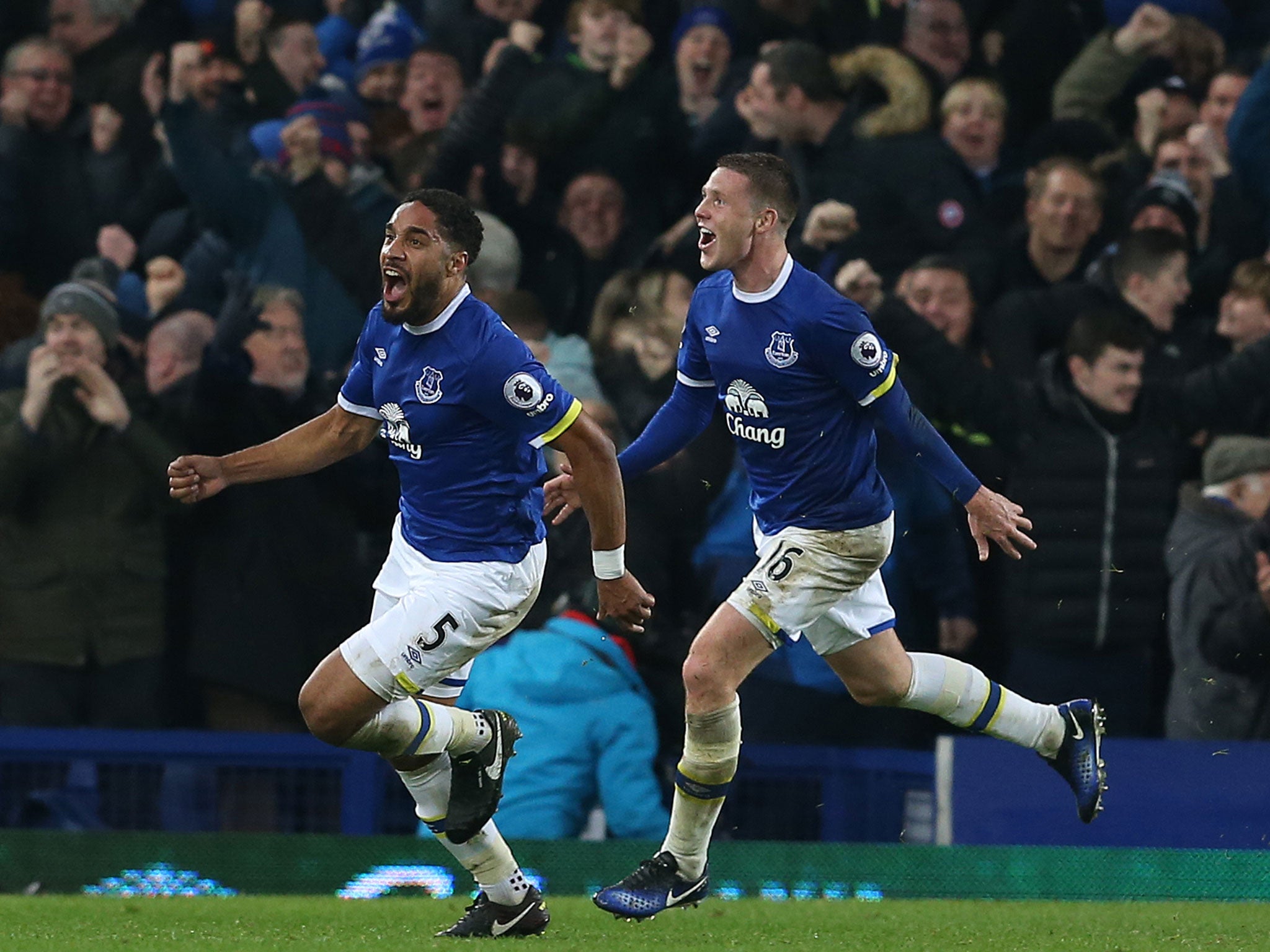 Williams celebrates the winner for Everton