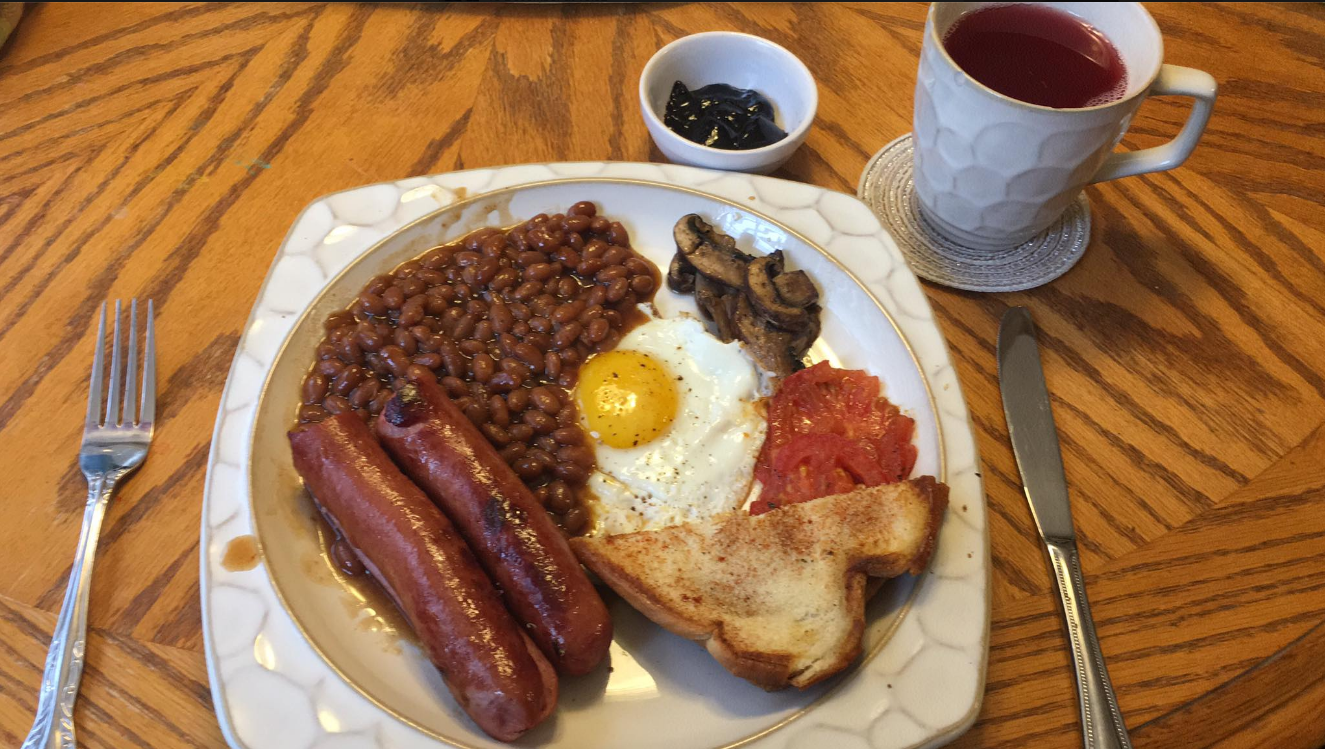 America tried to make a full English Breakfast and they