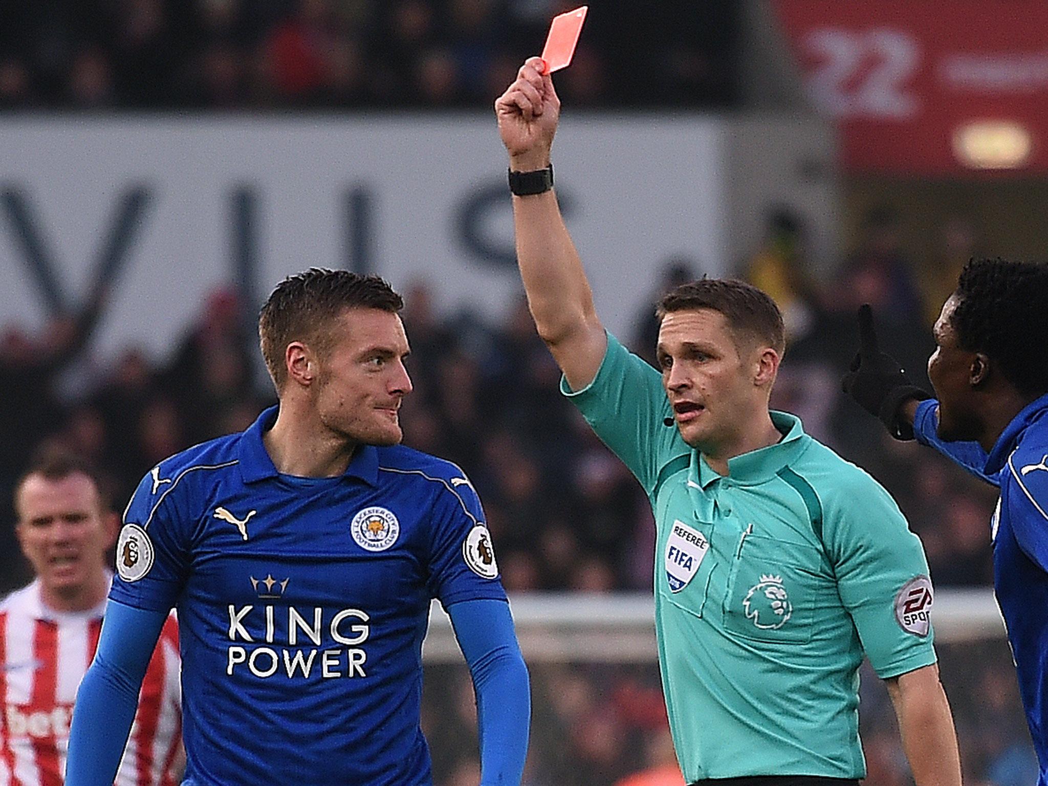 Jamie Vardy is sent-off by referee Craig Pawson during Leicester's clash wit Stoke