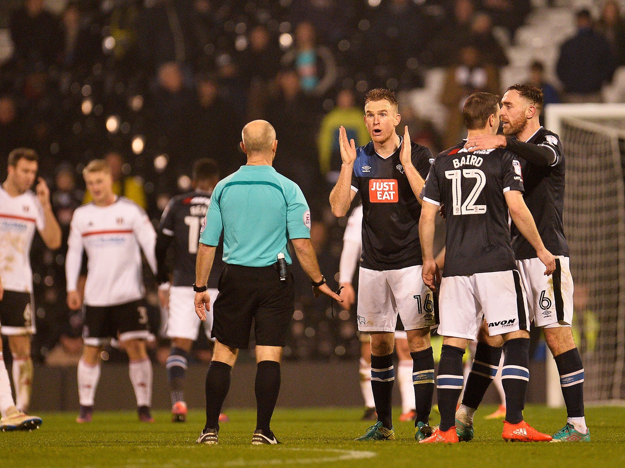 Derby County saw their seven-match winning streak ended in a 2-2 draw with Fulham
