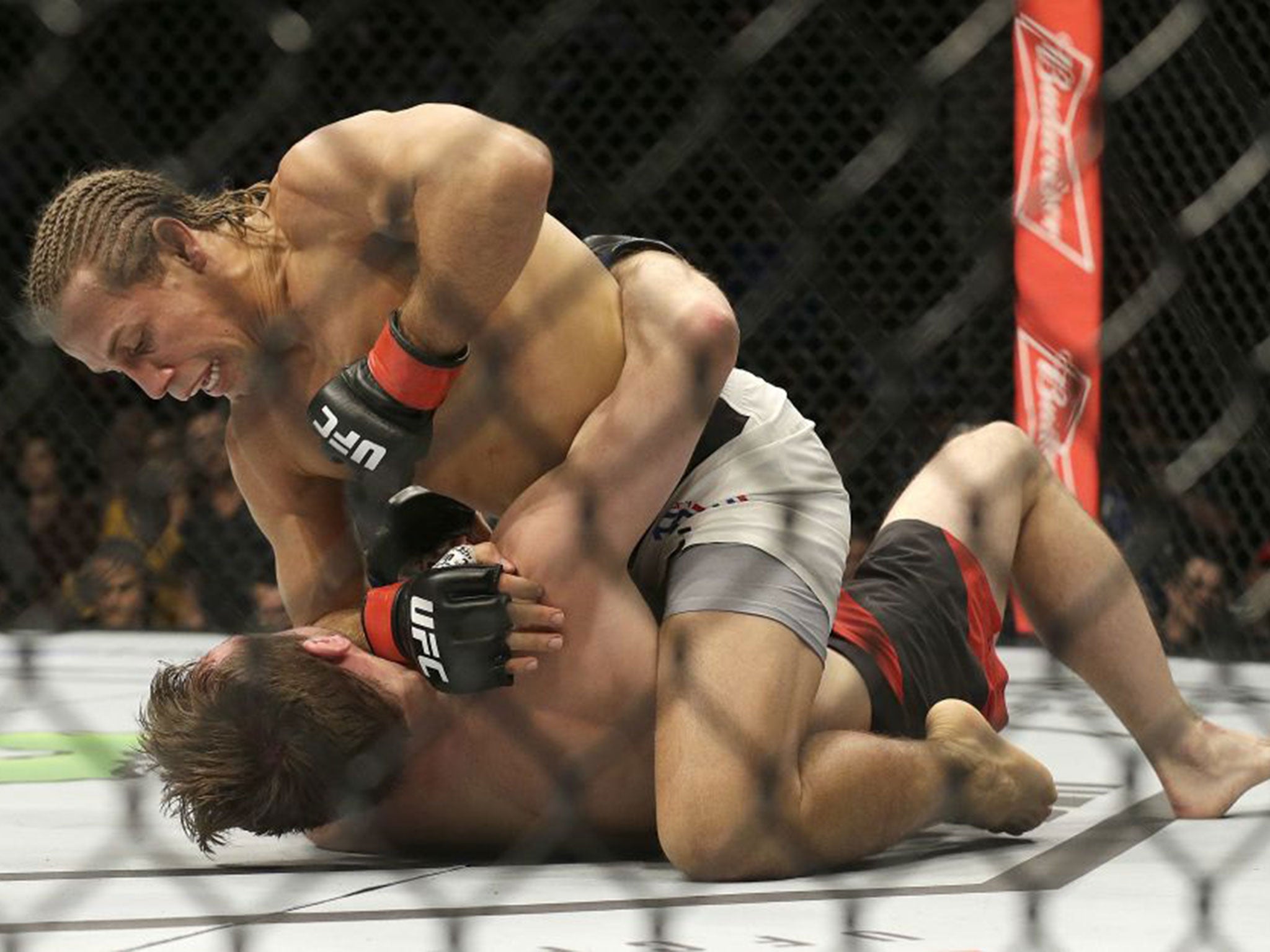 Urijah Faber ended his UFC career on a high as he defeated Brad Pickett