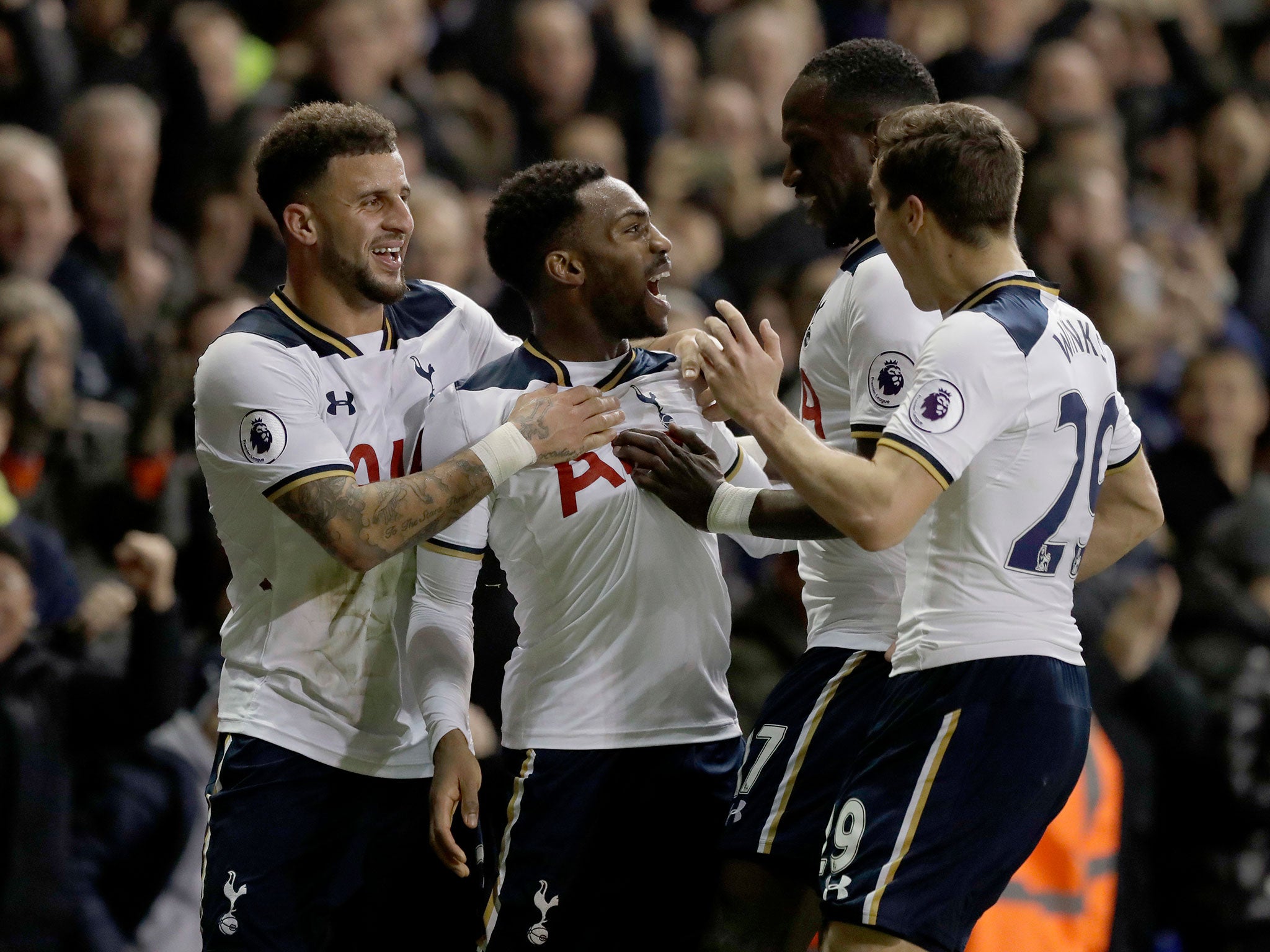 Tottenham's players congratulate Rose on his goal