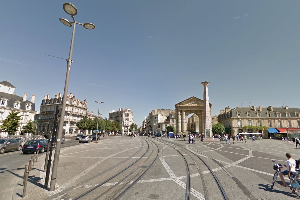 The incident took place in the Place de la Victoire in central Bordeaux