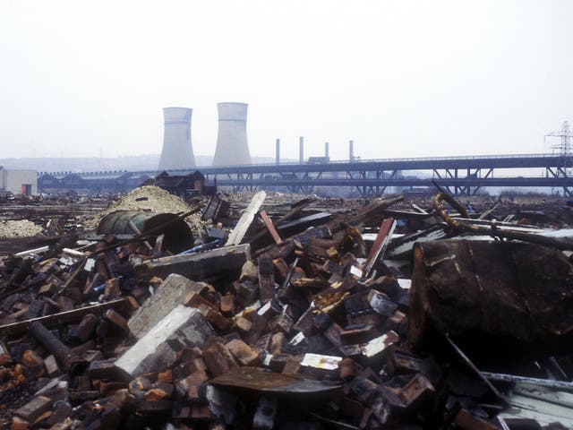 Demolition of industry in Sheffield 1980