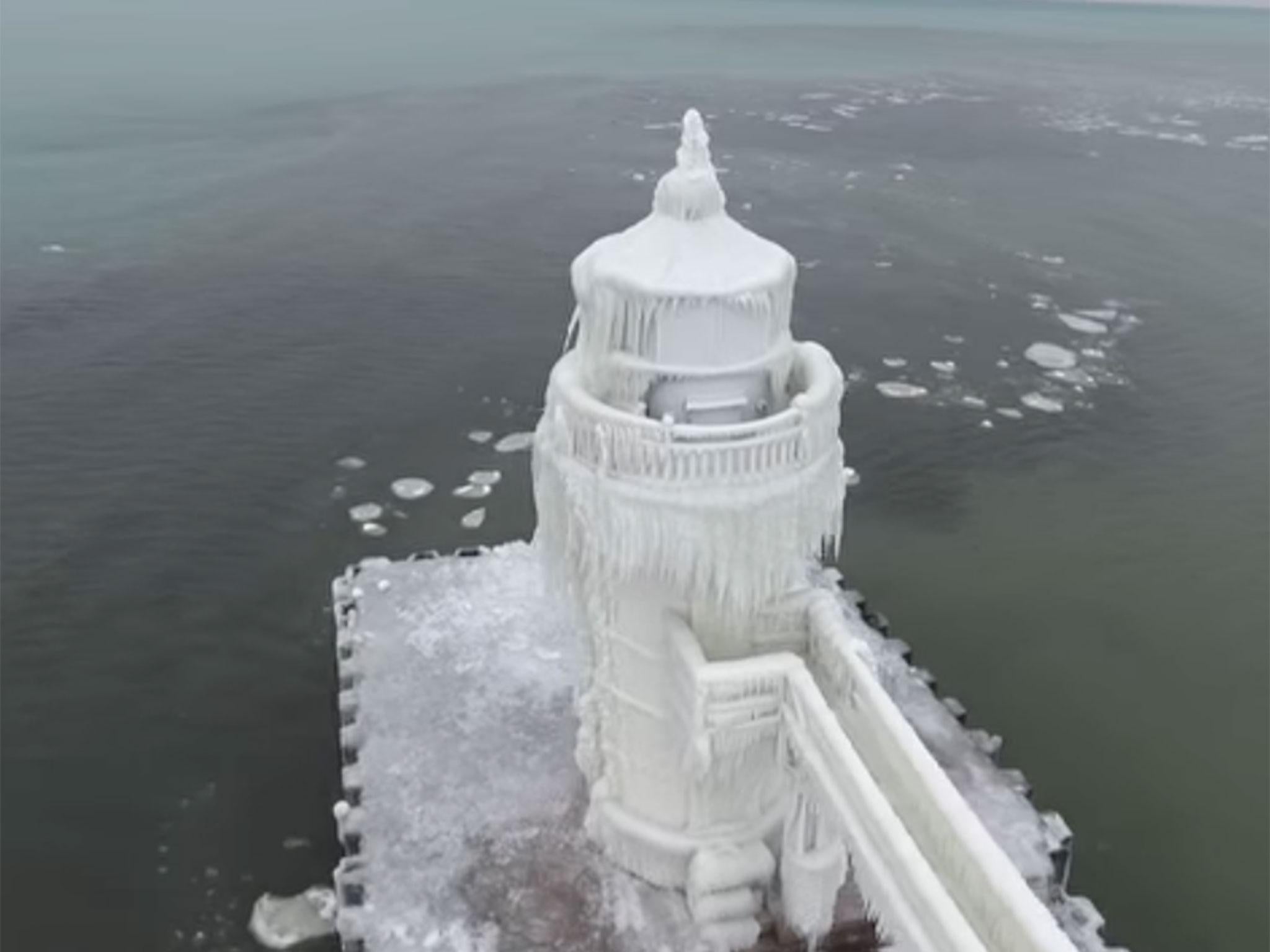 How To See Frozen Lighthouses On Lake Michigan
