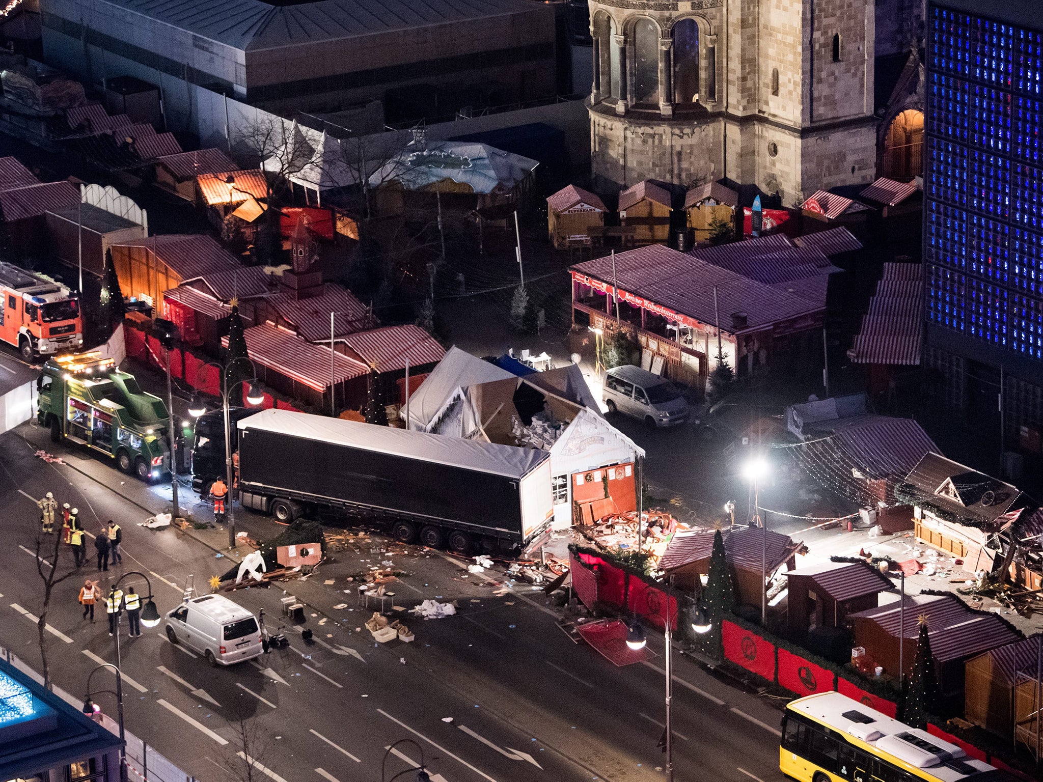 Berlin attack as it happened: Isis claims Christmas market ...