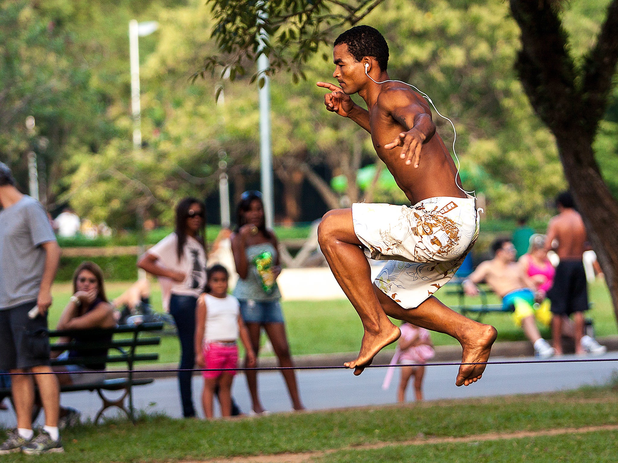 Slacklining will be the fitness craze of 2017