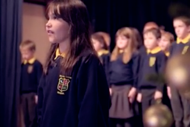 Kaylee Rodgers sings with her school choir in Northern Ireland