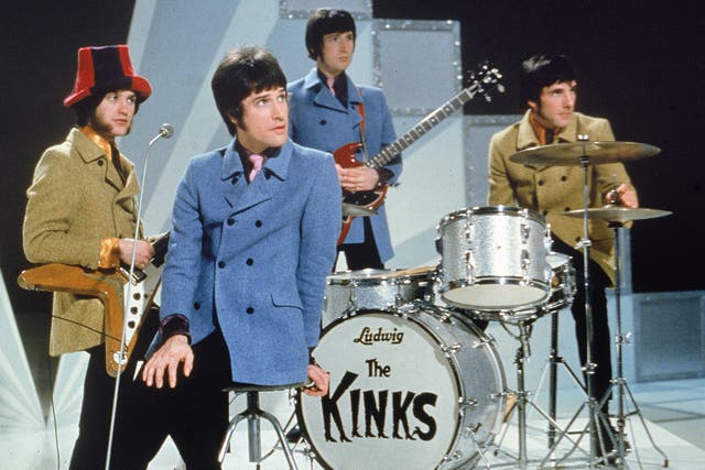 The Kinks will reunite after 20 years, lead singer Ray Davies confirms.