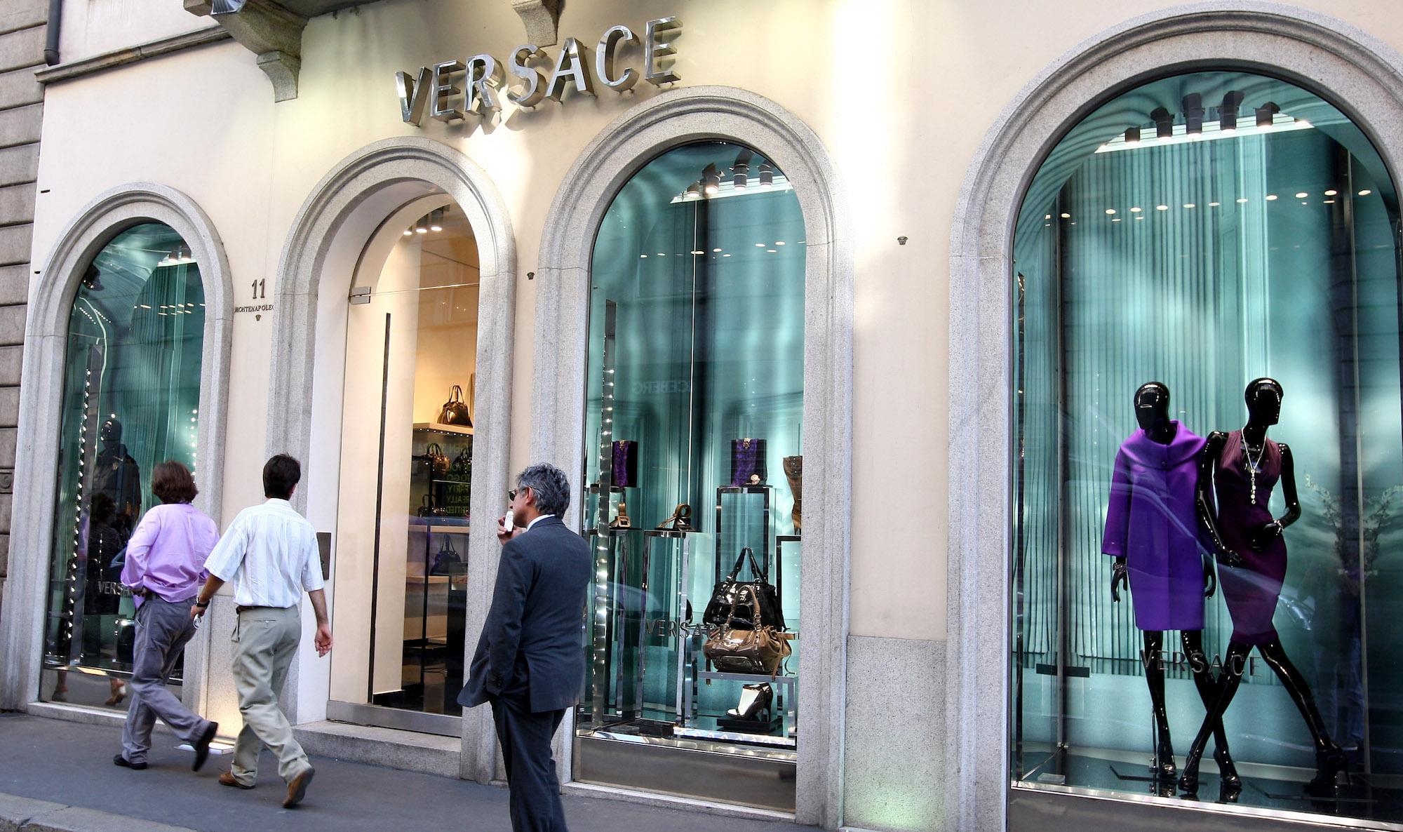 WhatsApp users could soon buy Prada, Versace and other luxury goods through  the app | The Independent | The Independent