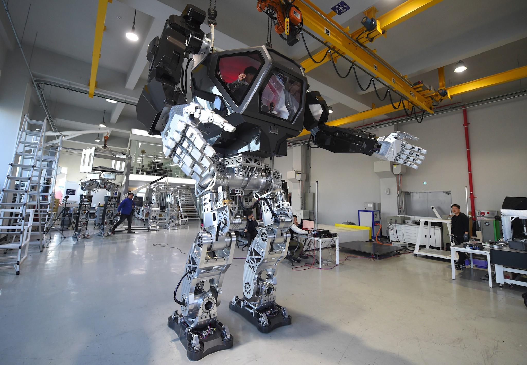 Ремонтный робот. Hankook Mirae Robot. Hankook Mirae method-2 Robot. Hankook Mirae method-2 Robot Suit. Современные роботы.