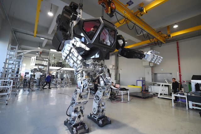 Engineers in South Korea test a four-metre-tall humanoid manned robot dubbed Method-2