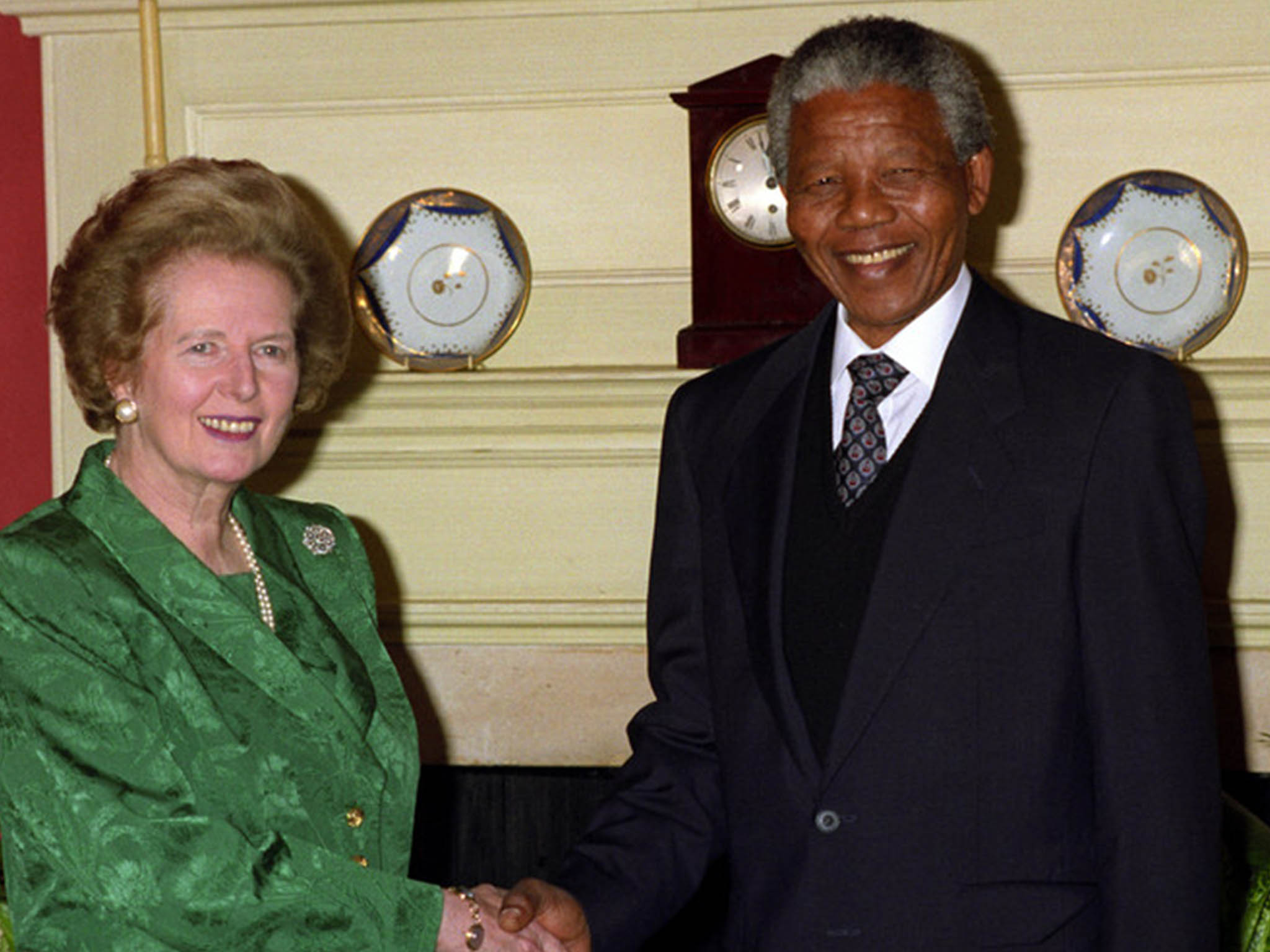 Margaret Thatcher meets Nelson Mandela after his release in 1990