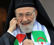 Catholic priest who smuggled arms to Palestinians dies age 94