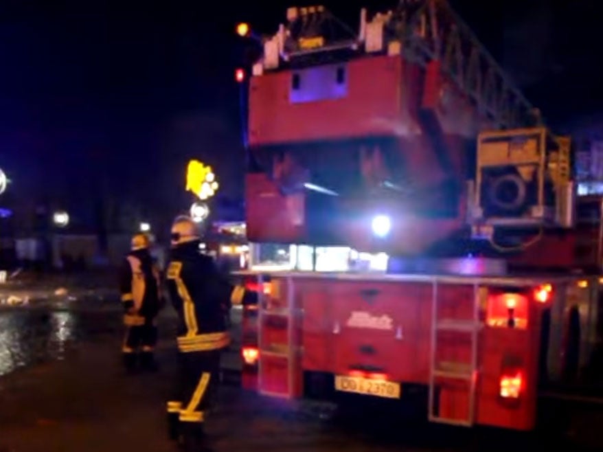 The fire, which engulfed netting which surrounded scaffolding on the church, reportedly lasted for no more than 12 minutes ruhrnachrichten.de