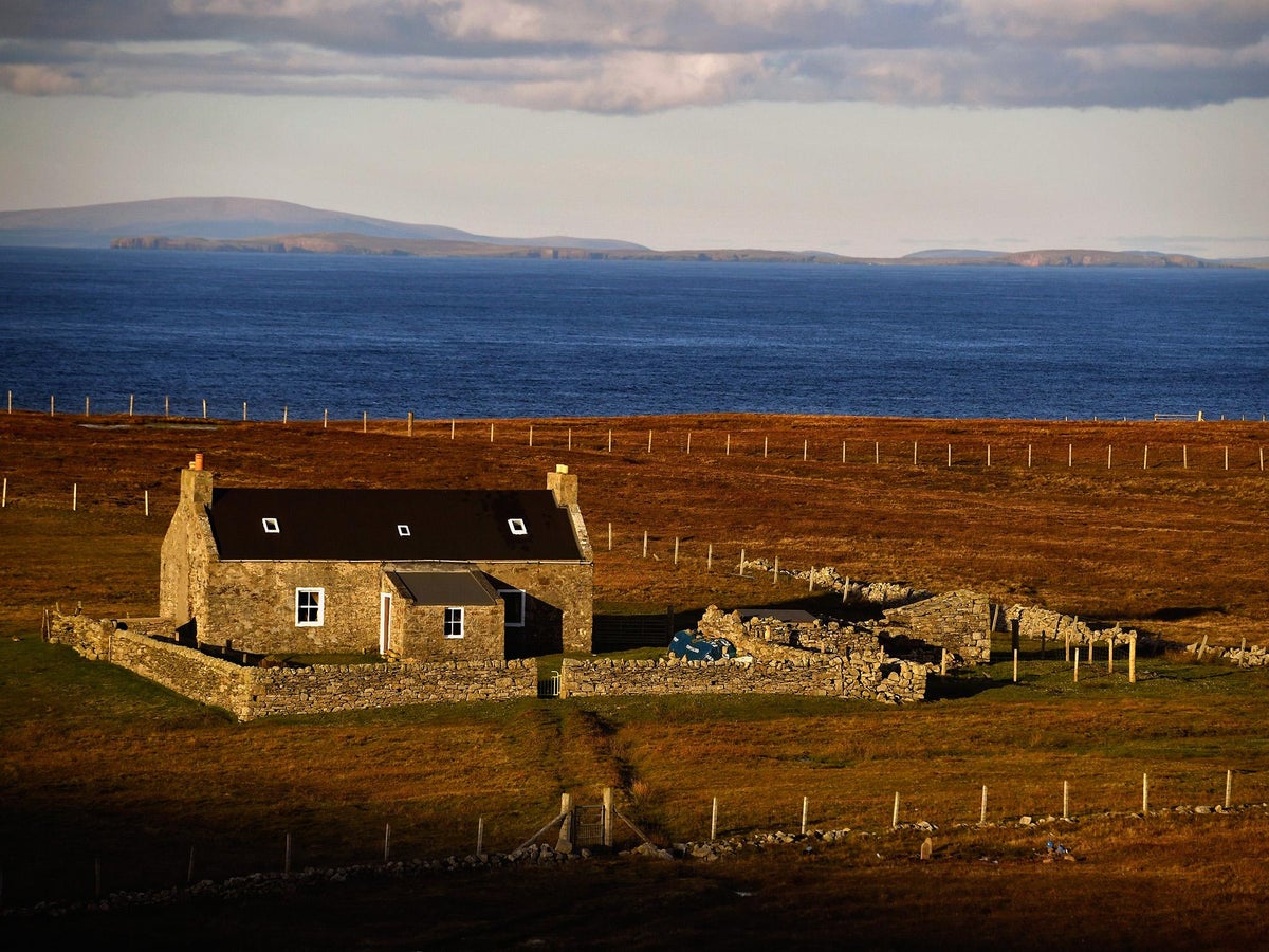 Shetland Island Porn - Foula: Britain's remotest inhabited island celebrates Christmas nearly two  weeks after rest of the UK | The Independent | The Independent