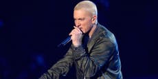 Eminem announced as third headliner for Reading & Leeds Festival 2017