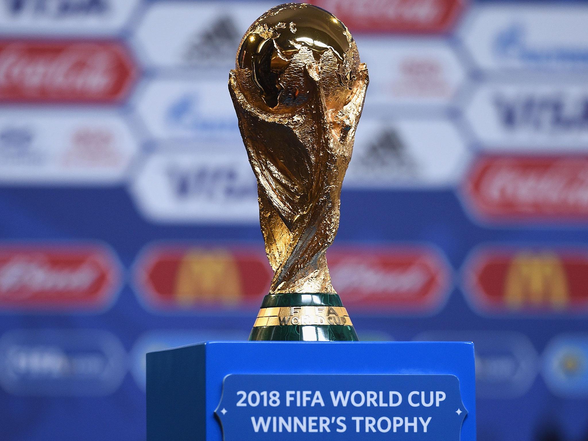 How many teams in FIFA World Cup 2022 and 2026? List of nations qualified  to Qatar with expansion set for North America tournament