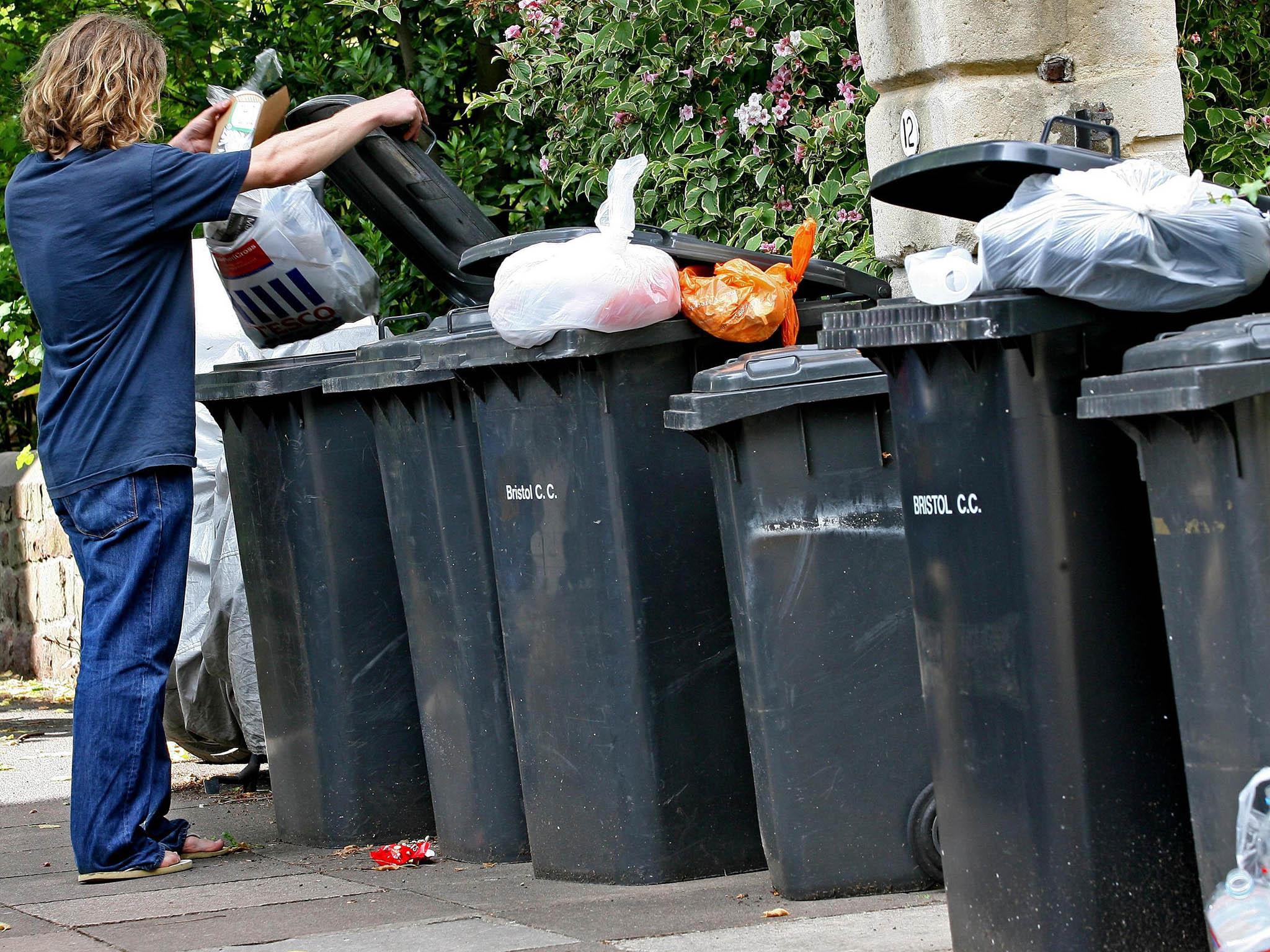 Residents who can’t fully close their wheelie bins will be punished under the revised rules