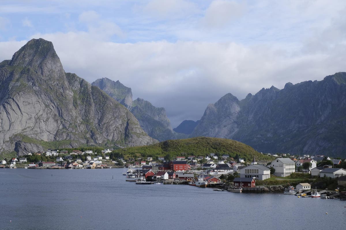 Norge blir det første landet i verden som slår av FM-radio |  Den uavhengige