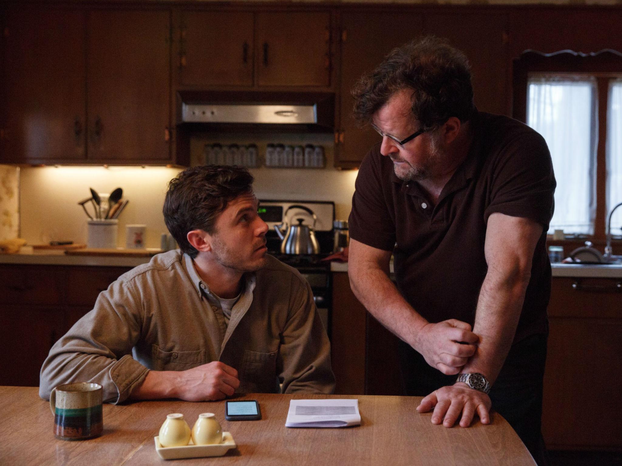 ‘Manchester By The Sea’ director Kenneth Lonergan (right) behind the scenes with the film’s star Casey Affleck