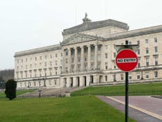 DUP sees 'no breakthrough' on power-sharing ahead of 4pm deadline 